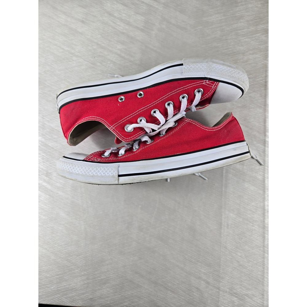 Converse Chuck Taylor All Star Low Top Red Canvas Sneakers Mens 8 Womens 10 - Picture 4 of 8